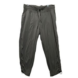 Lululemon Dance Studio Mid-Rise Cropped Pant Graphite Gray size 10 #949